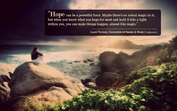 Laini Taylor, Daughter of Smoke & Bone - Hope