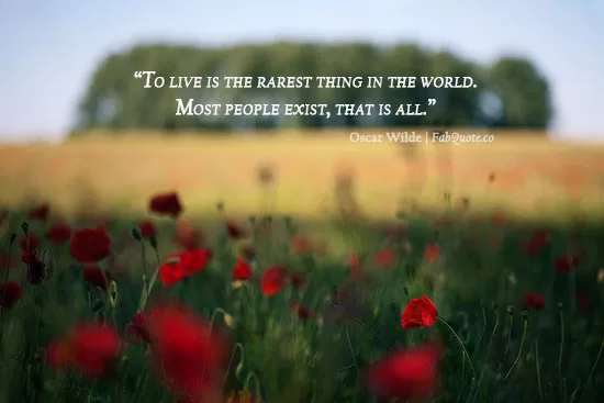 Oscar Wilde - "To live"